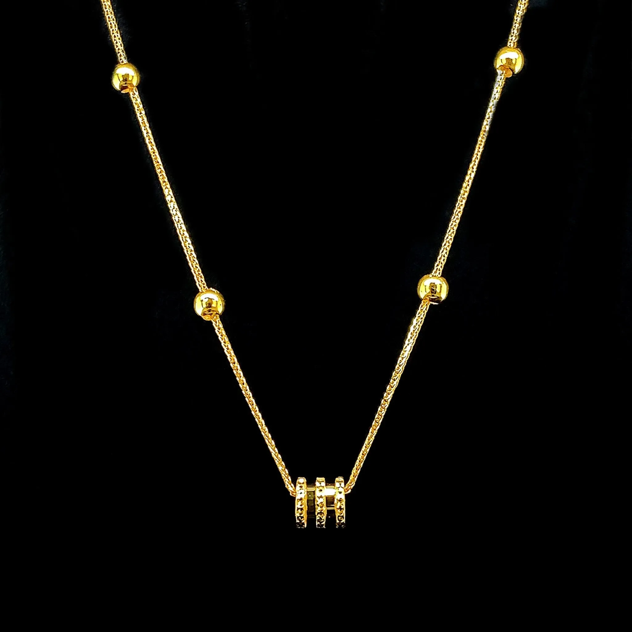 #GOLD2024 | 18kt Golden Running Barrel Necklace