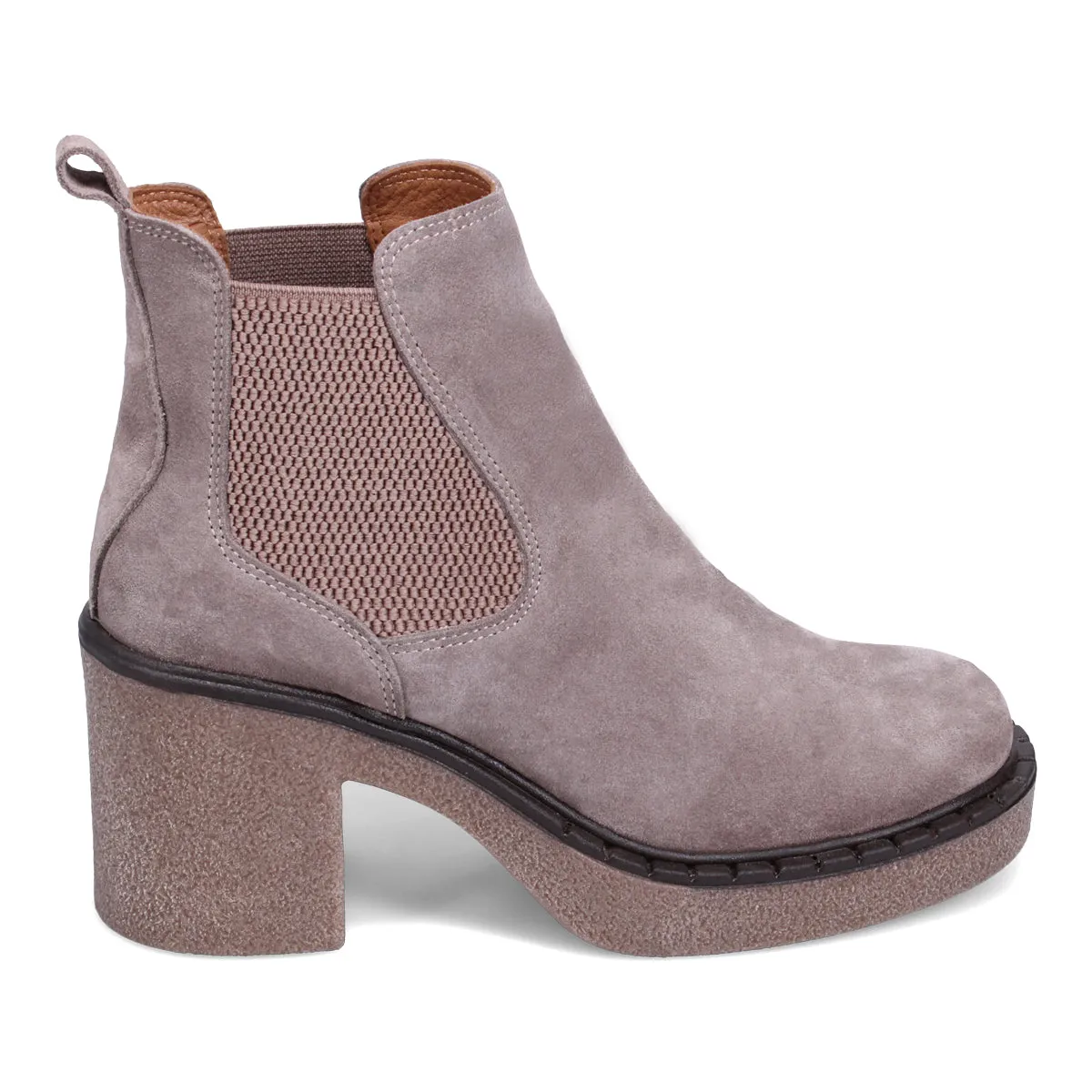 Hanna Heeled Chelsea Boot