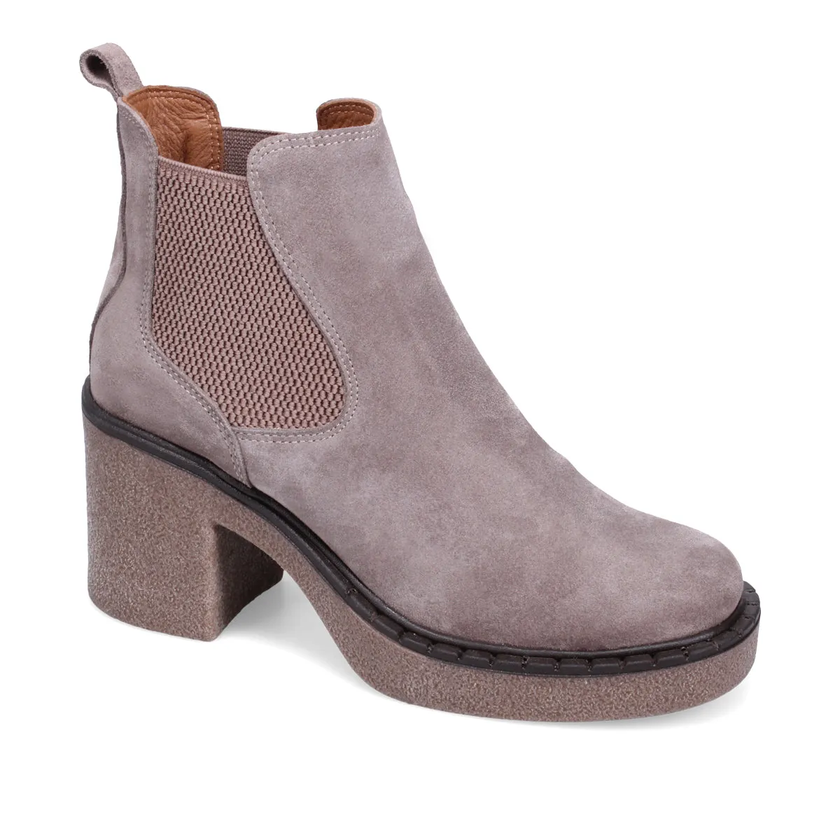 Hanna Heeled Chelsea Boot