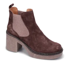 Hanna Heeled Chelsea Boot