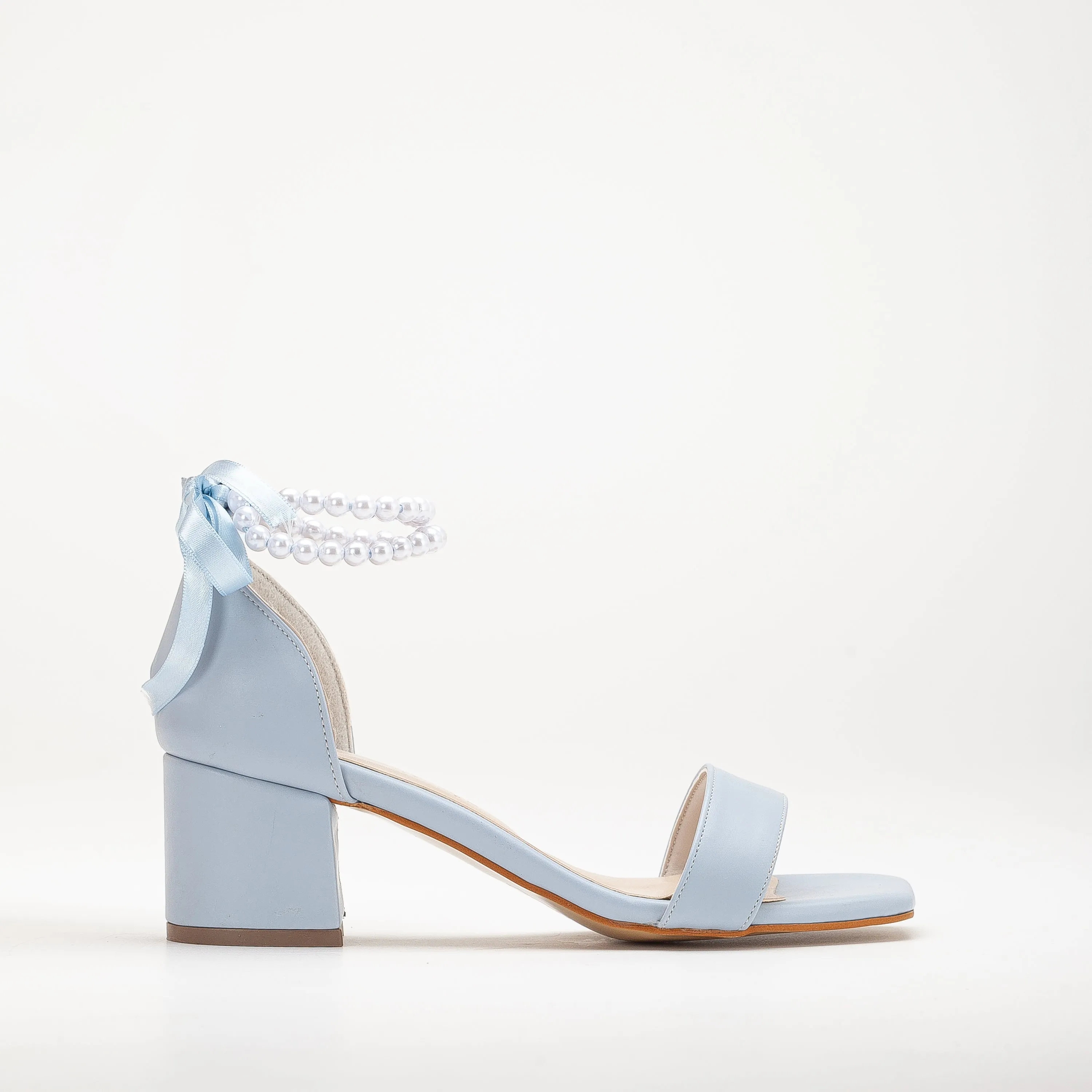 Illy - Baby Blue Sandals with Pearls