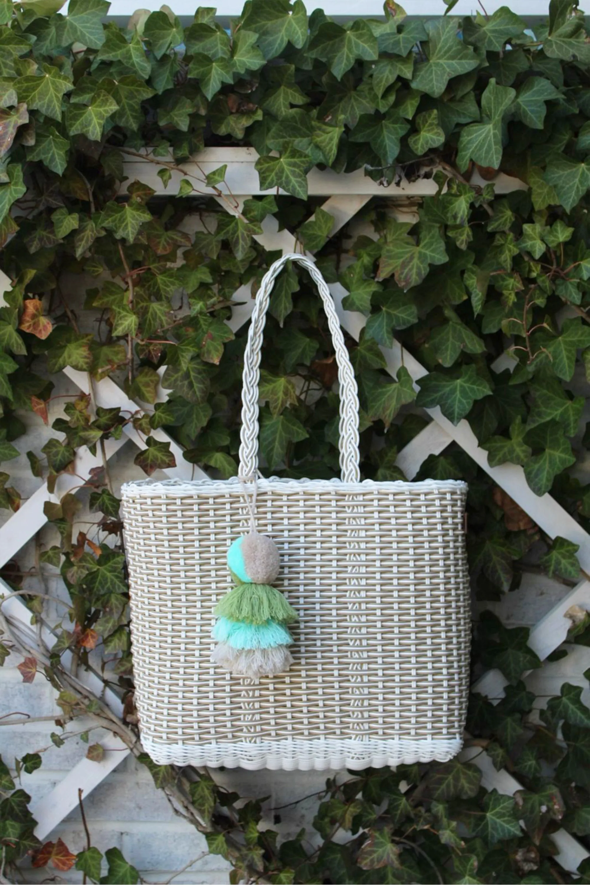 Sand Nest Citron Tote