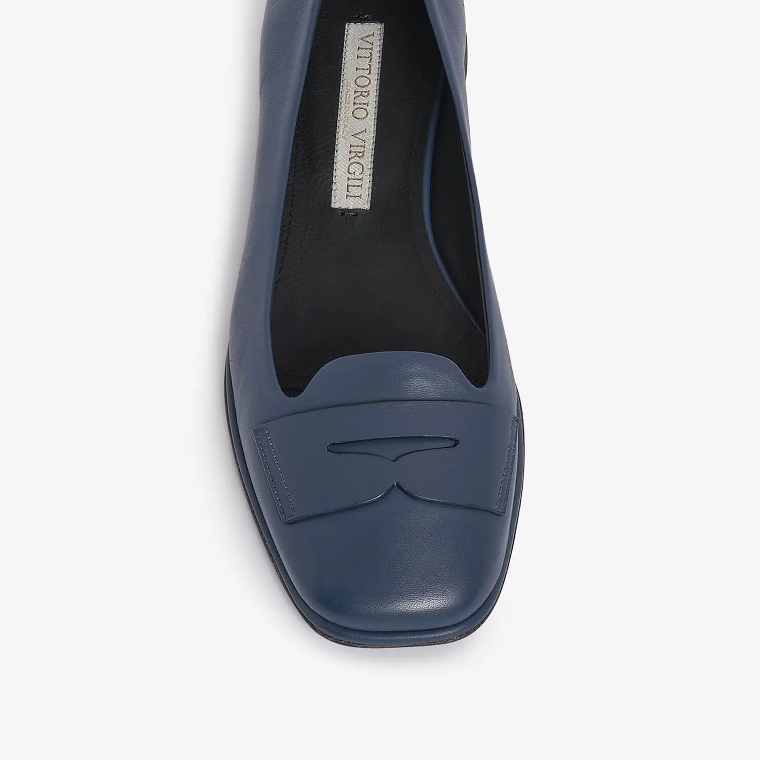 Women's leather ballet flat